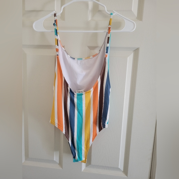 Rhythm One Peice - Picture 2 of 4